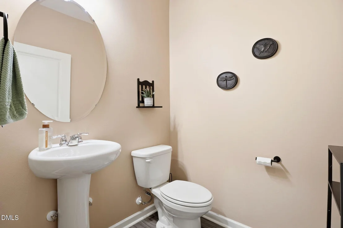 Photo of 823 Piaggio Lane