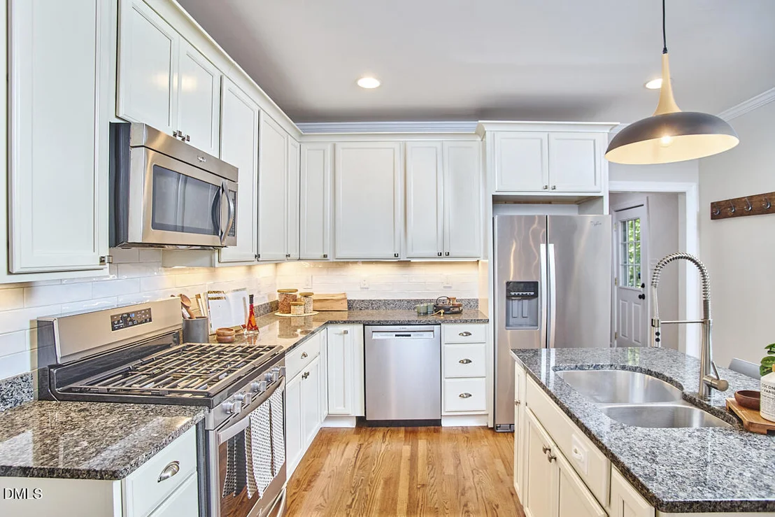 Photo of 2203 Chapel Hill Road