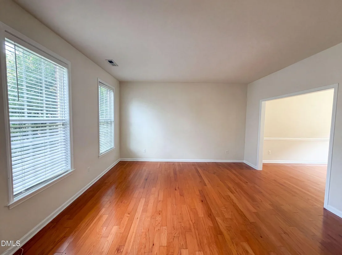 Photo of 2017 Ollivander Drive