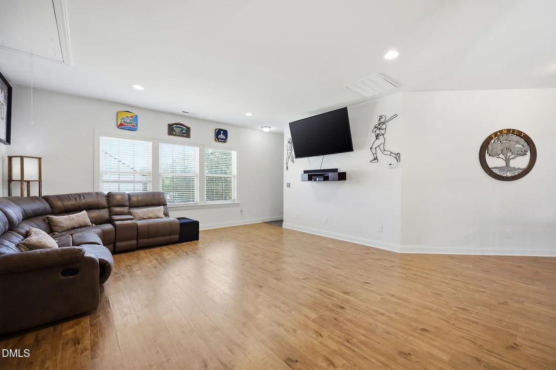 Photo of 535 Long View Drive