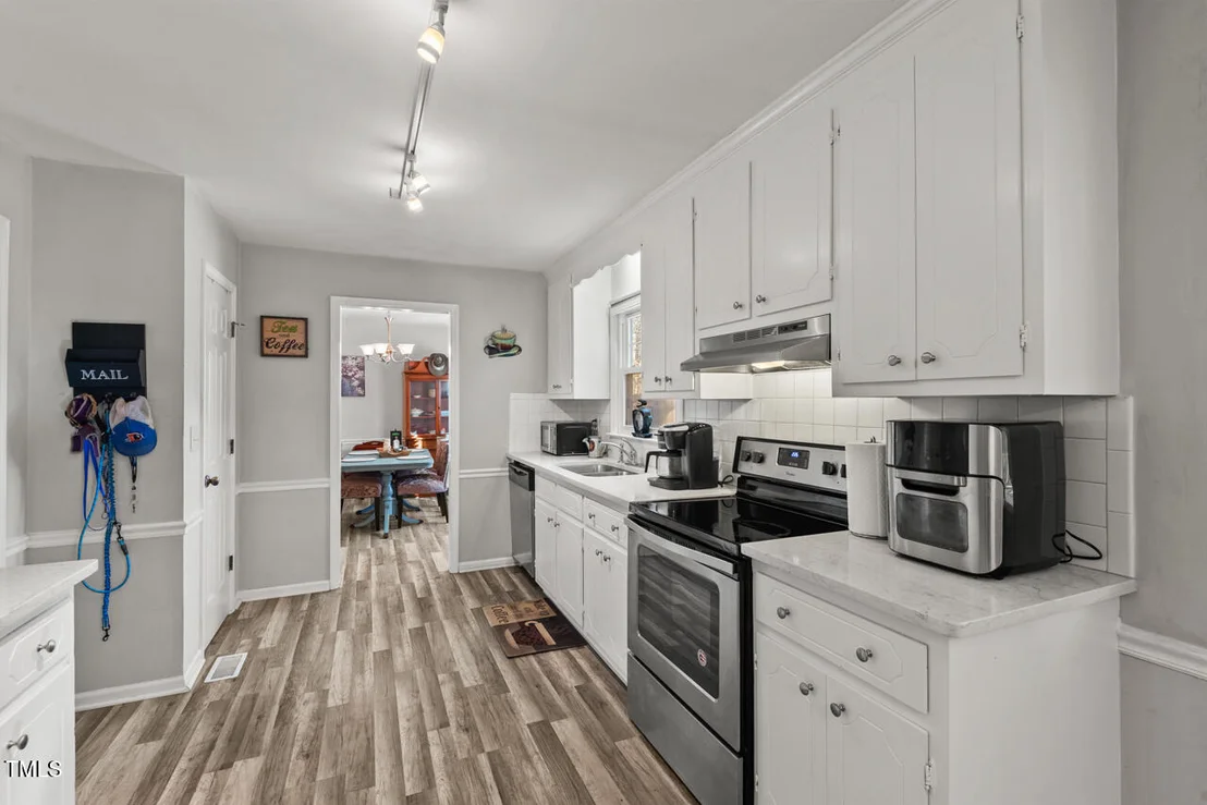 Photo of 130 Twin Oaks Drive