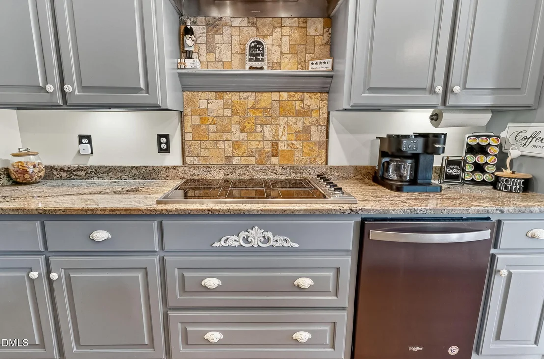Photo of 296 Shoreline Drive