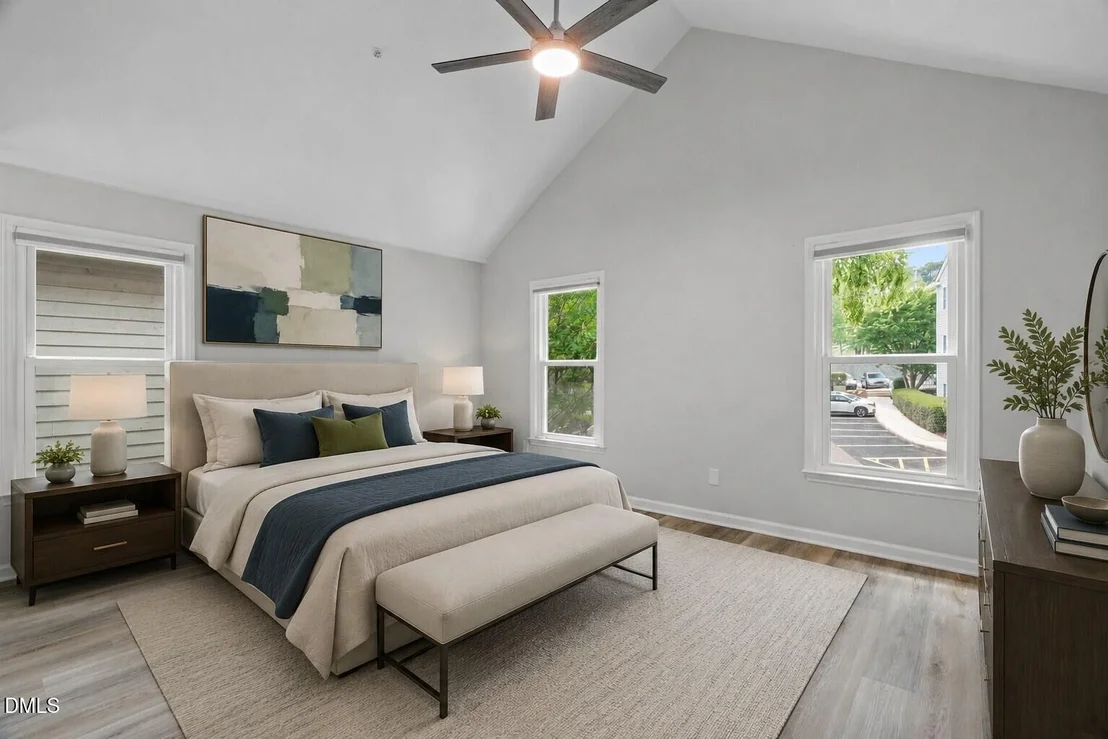 Photo of 735 Springfork Drive