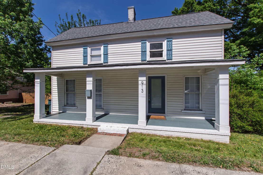 Photo of 913 Washington Street