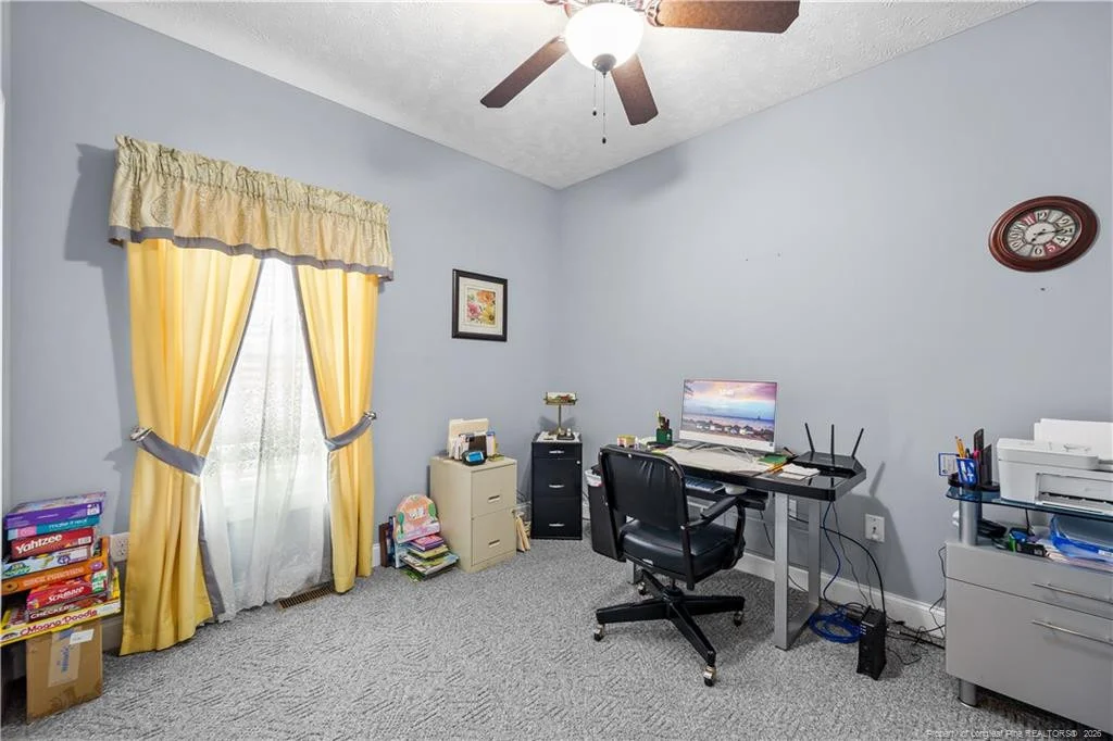 Photo of 605 Oakridge Drive