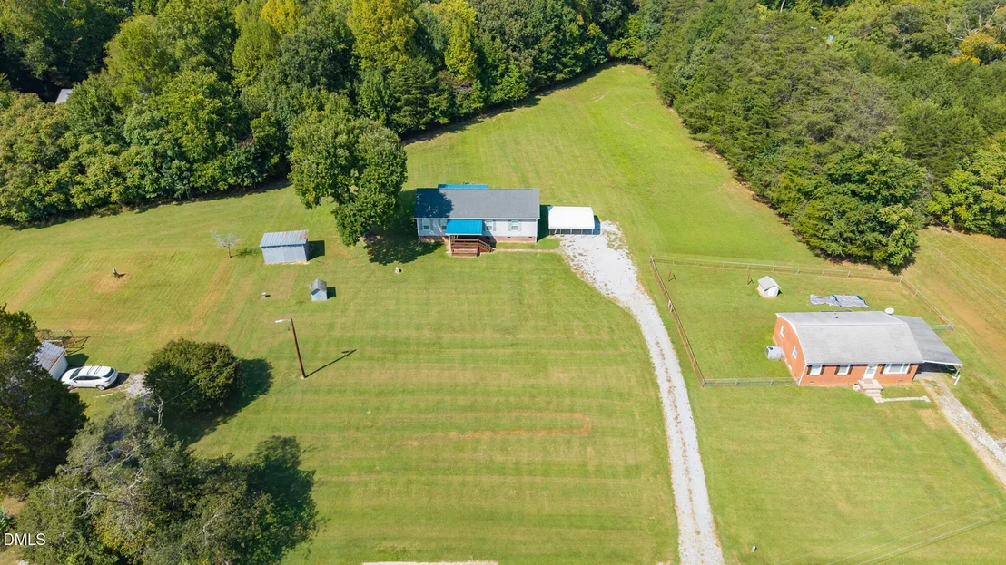 Photo of 1054 Sutton Road