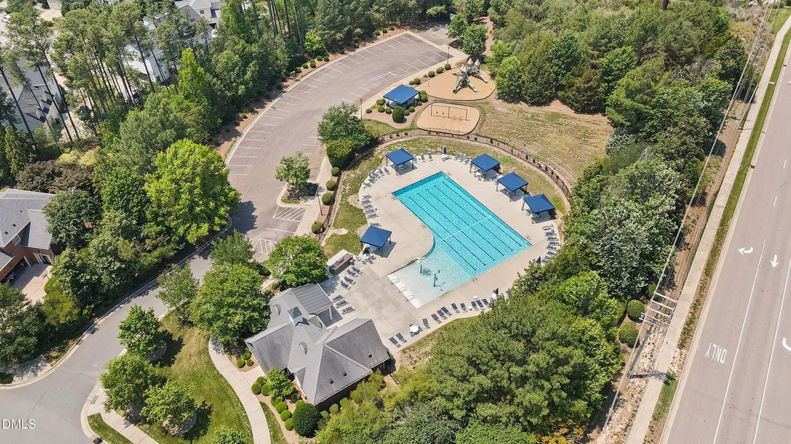 Photo of 824 Magalloway Drive