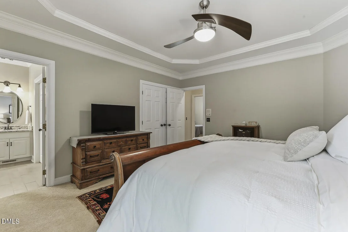 Photo of 429 Grosvenor Drive