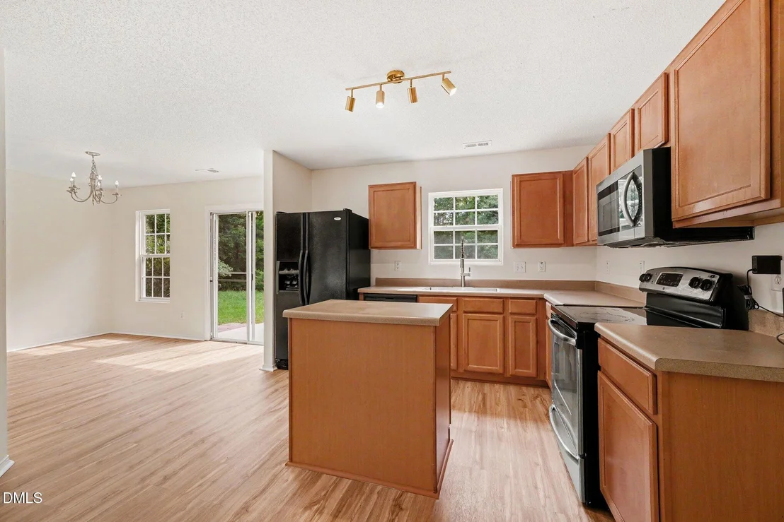 Photo of 2709 Thoreau Drive
