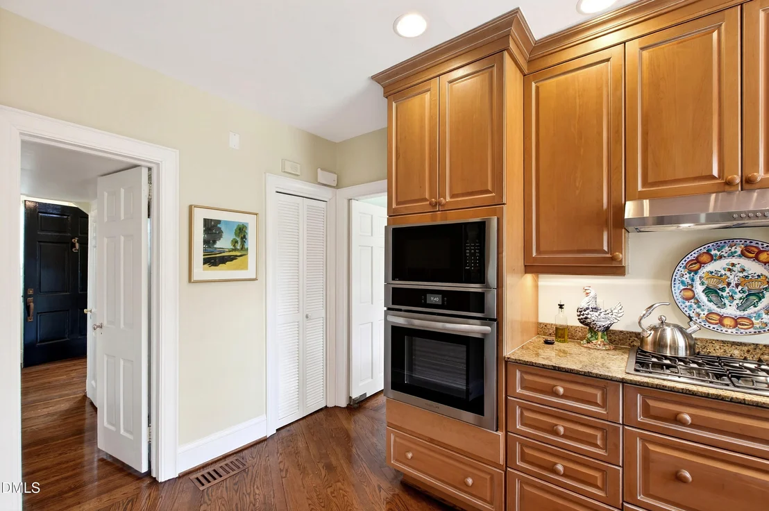 Photo of 223 Hillcrest Circle