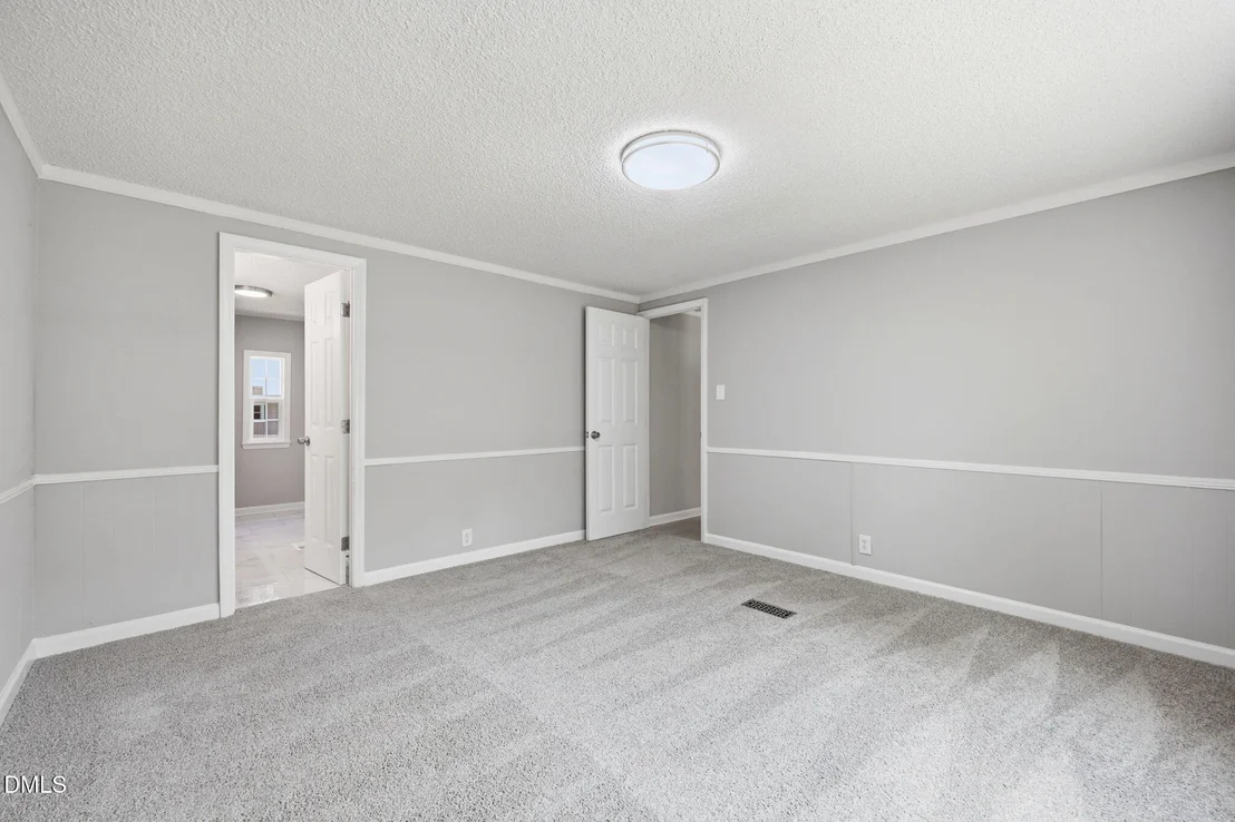 Photo of 3841 Dodge Avenue
