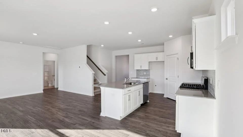 Photo of 106 Tiger Eye Drive