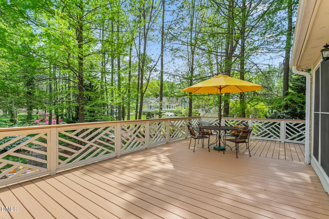 Photo of 207 Windrift Drive