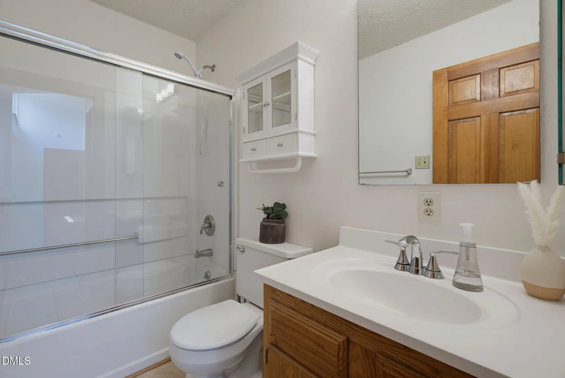 Photo of 32 S Angela Circle