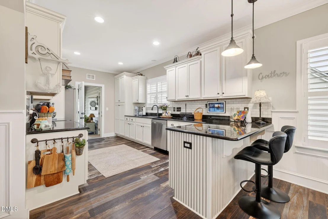 Photo of 534 Herring Road