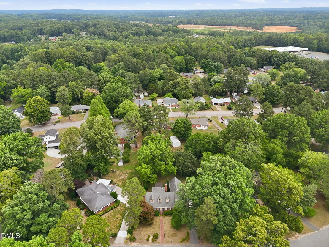 Photo of 212 Hillcrest Drive