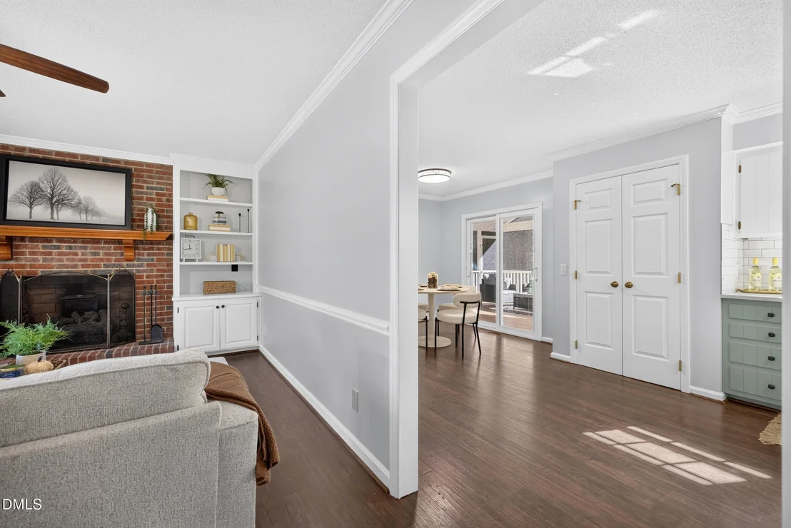Photo of 8609 Manns Loop Road