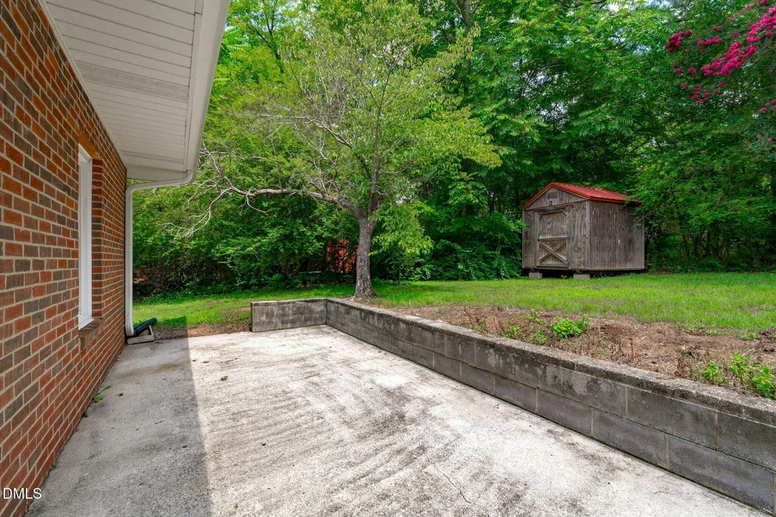 Photo of 1203 Poplar Avenue