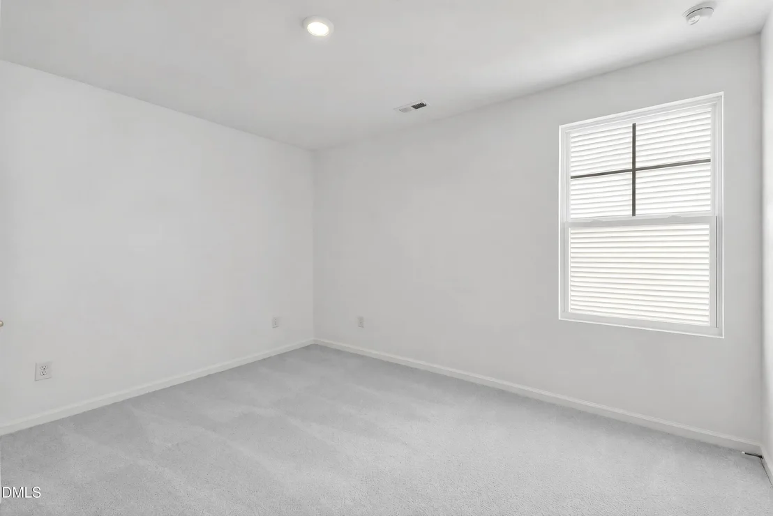 Photo of 913 Glowing Star Lane