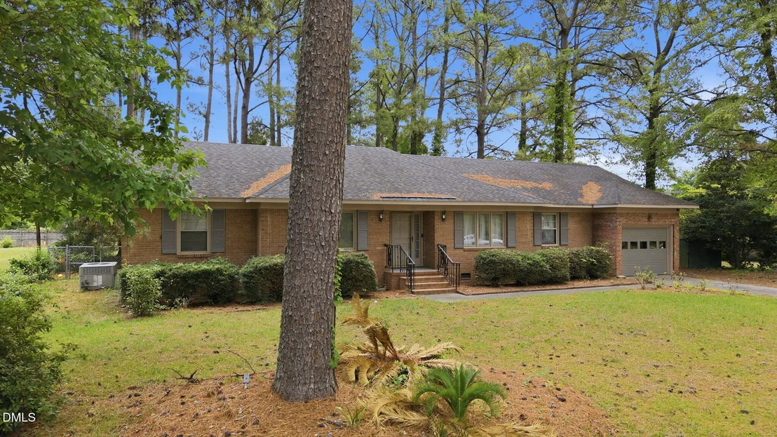 Photo of 703 Mcmillan Drive
