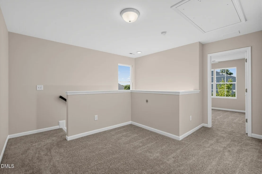 Photo of 129 Rolling Creek Circle