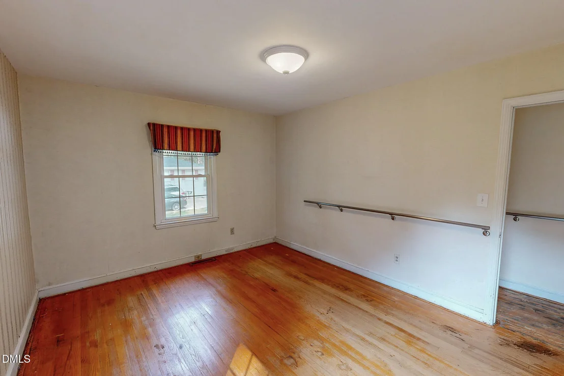 Photo of 907 Frank Street