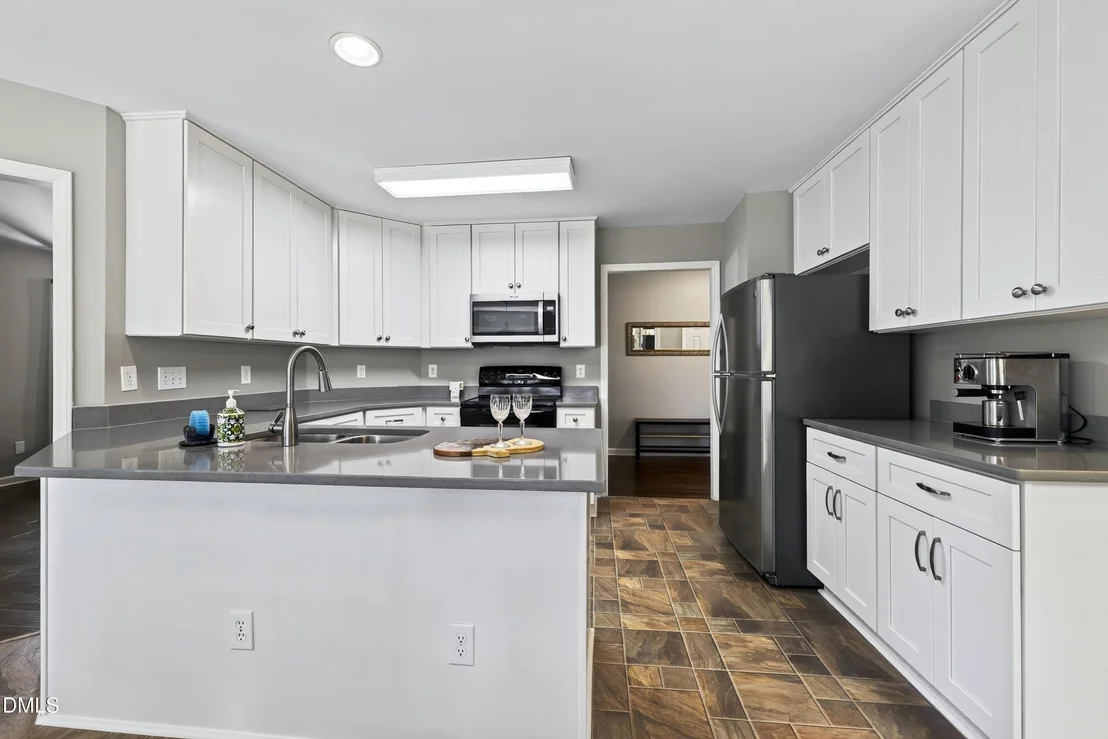 Photo of 2312 Maplegreen Lane