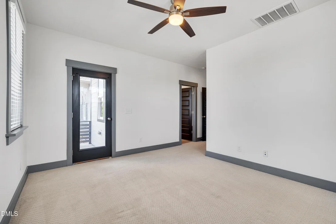 Photo of 260 Quarter Gate Trace