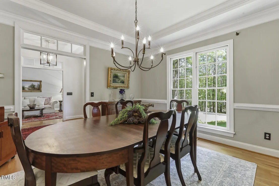 Photo of 429 Grosvenor Drive