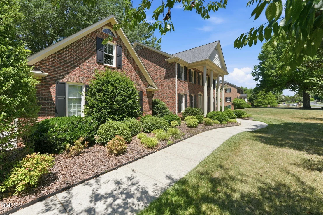 Photo of 2915 Truitt Drive