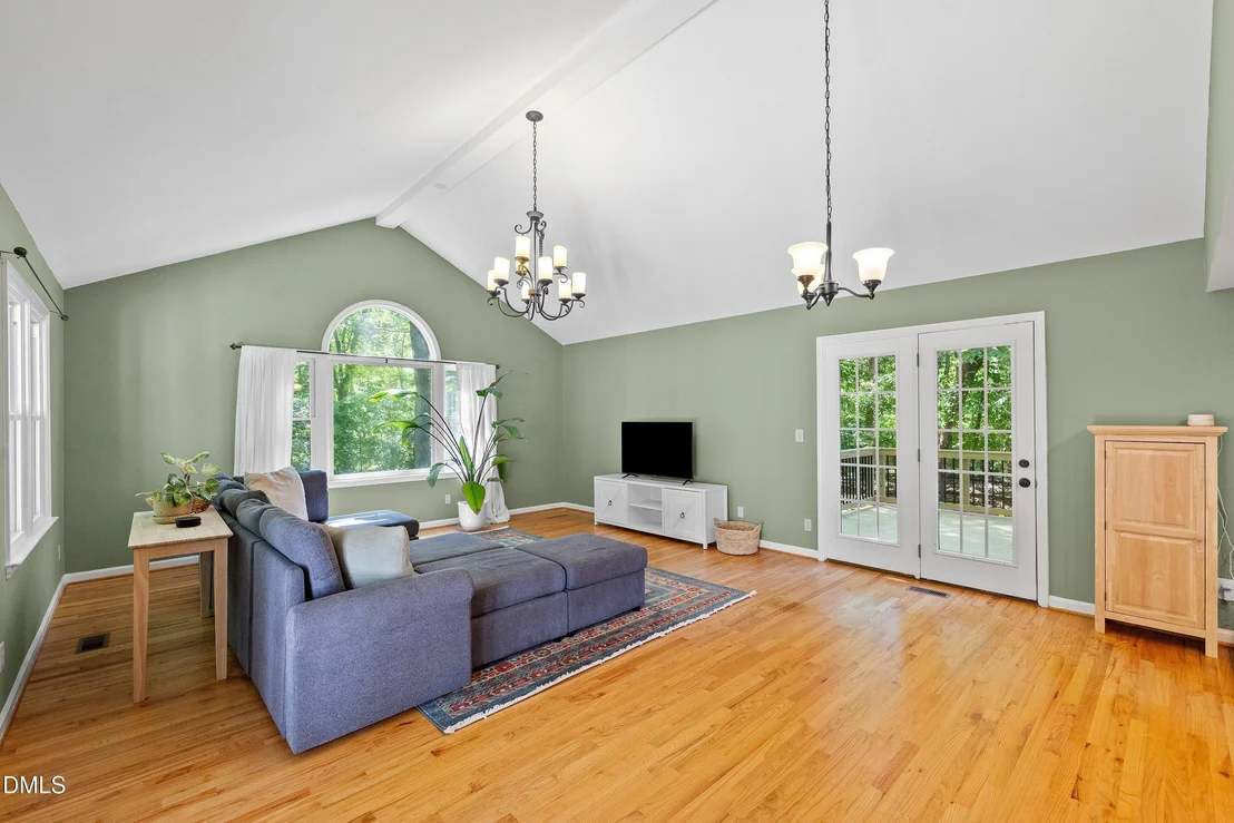 Photo of 5321 Oakbrook Drive