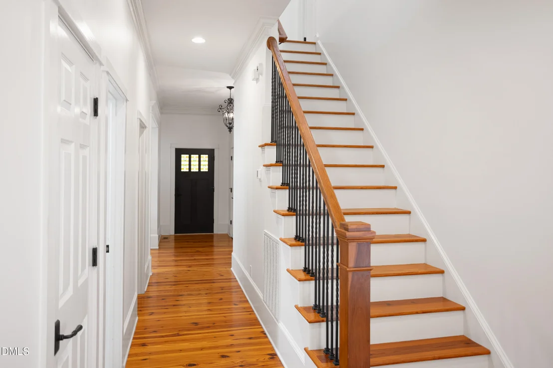 Photo of 3611 Rugby Road