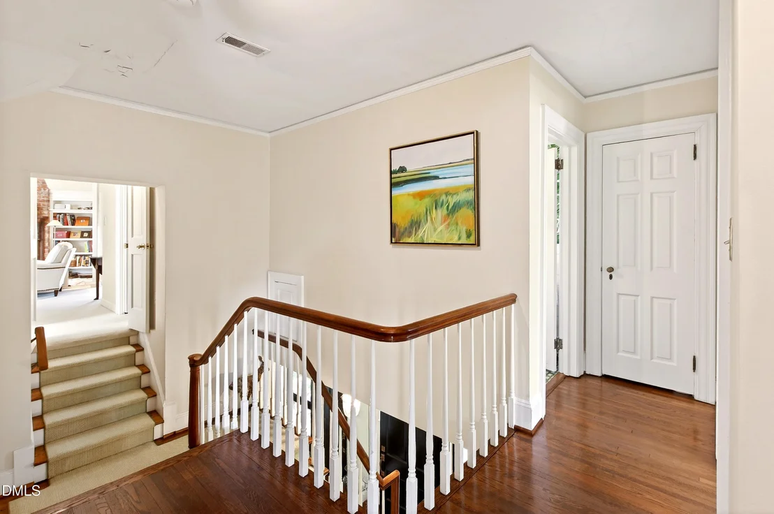 Photo of 223 Hillcrest Circle