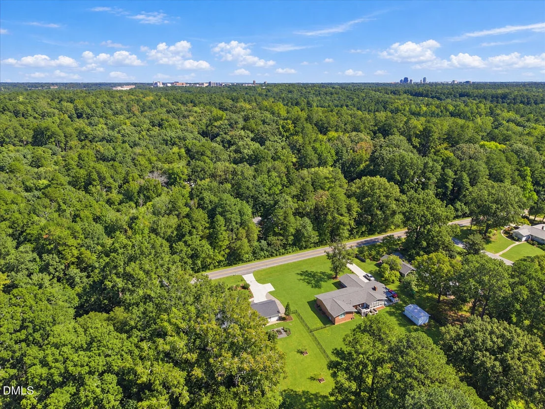Photo of 2613 W Cornwallis Road