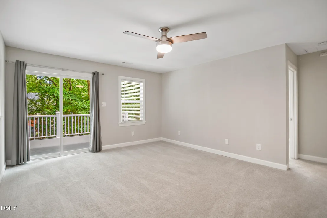 Photo of 216 Dickens Drive