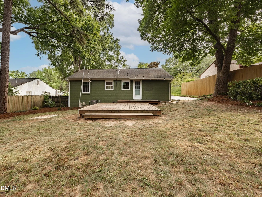 Photo of 2457 Stevens Road