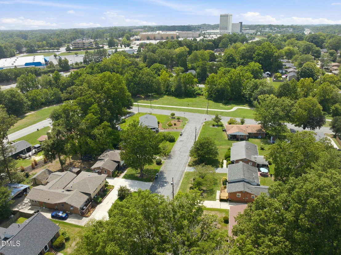 Photo of 2222 Lynette Drive