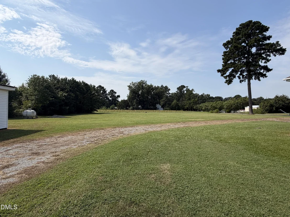 Photo of 406 Woodruff Road