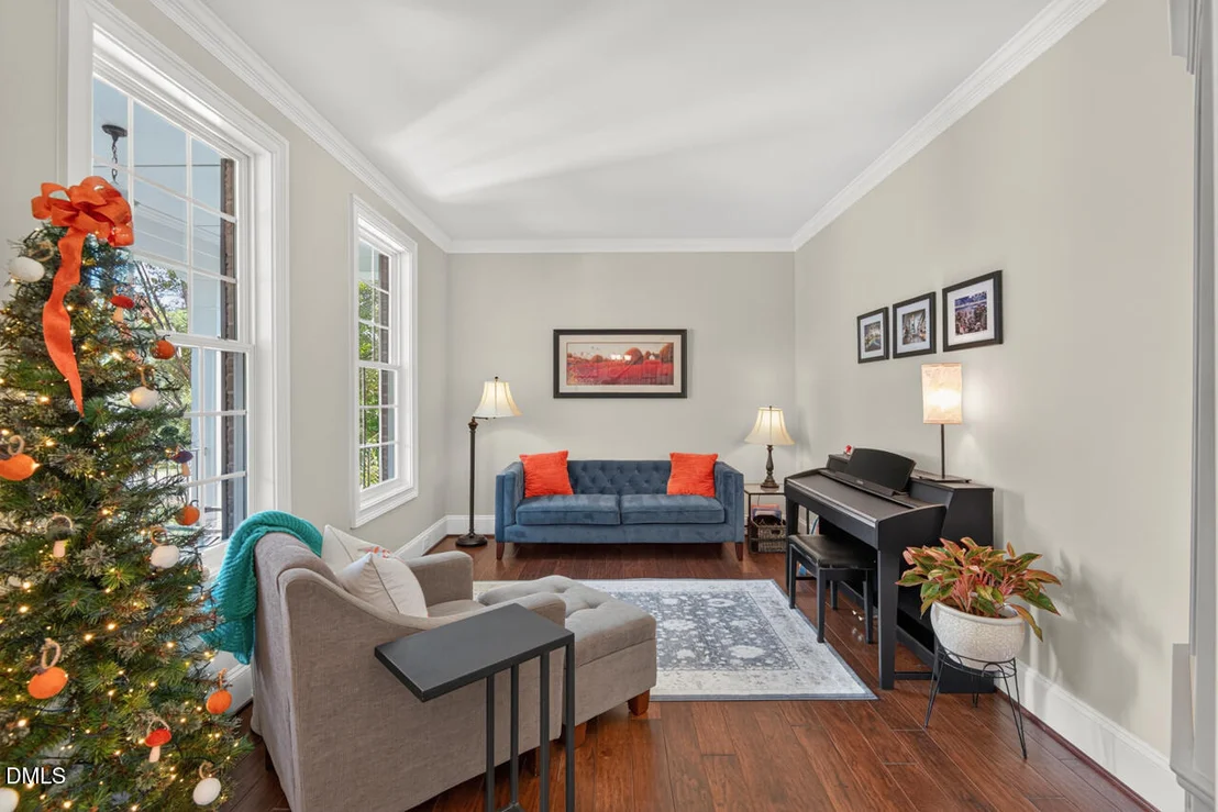 Photo of 722 Clausun Drive