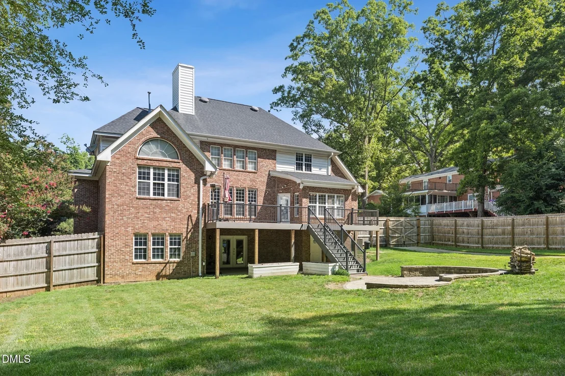 Photo of 2103 W Marilyn Circle