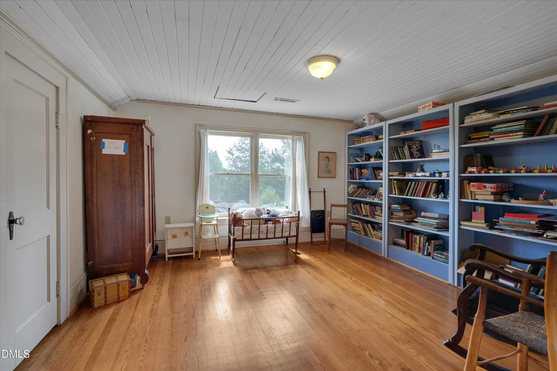 Photo of 3795 Graham Sherron Road