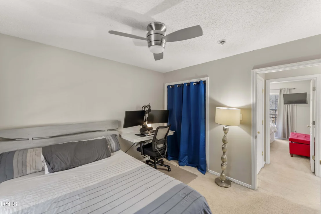 Photo of 3045 Buttonwood Lane
