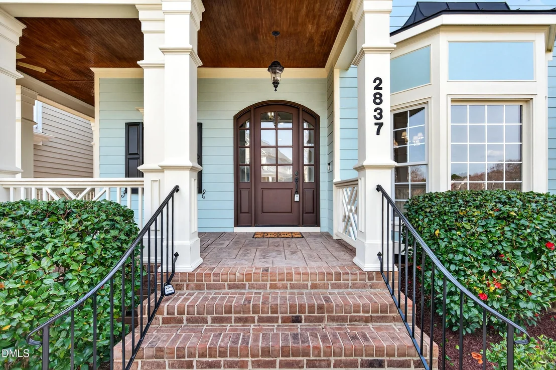 Photo of 2837 Cameron Pond Drive