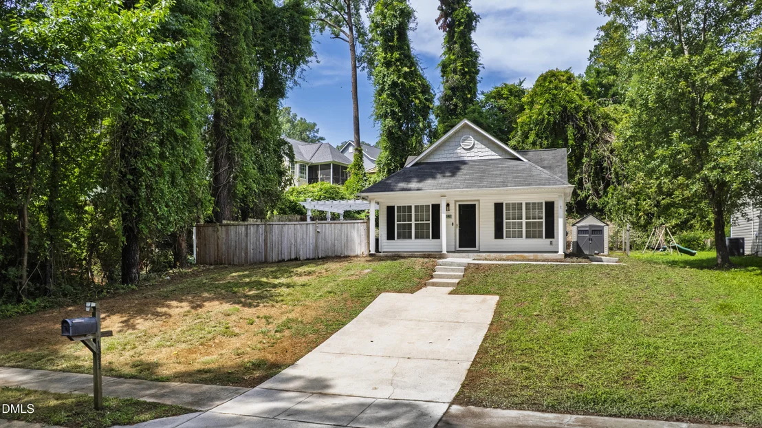 Photo of 1341 Crabtree Boulevard