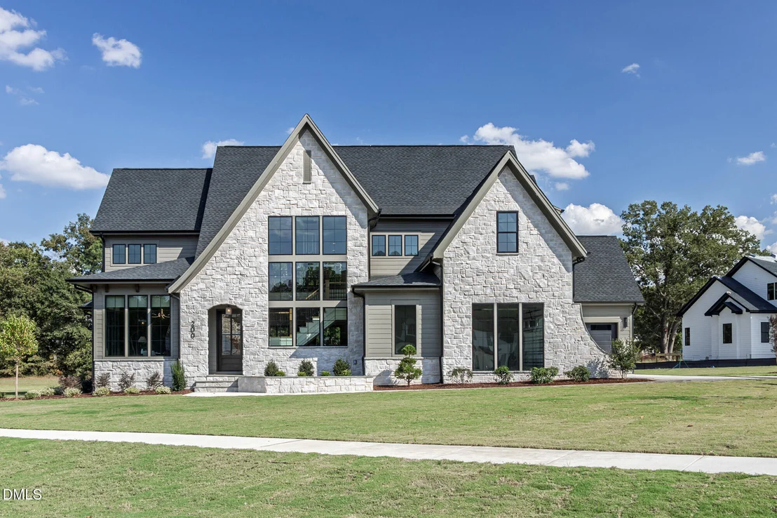 Photo of 98 Summit Terrace Drive