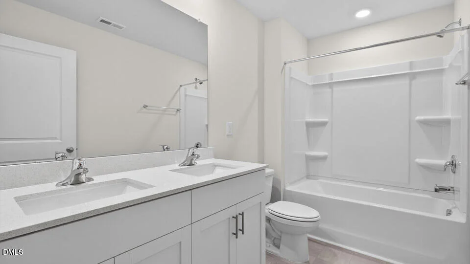 Photo of 238 Saddle Mare Street