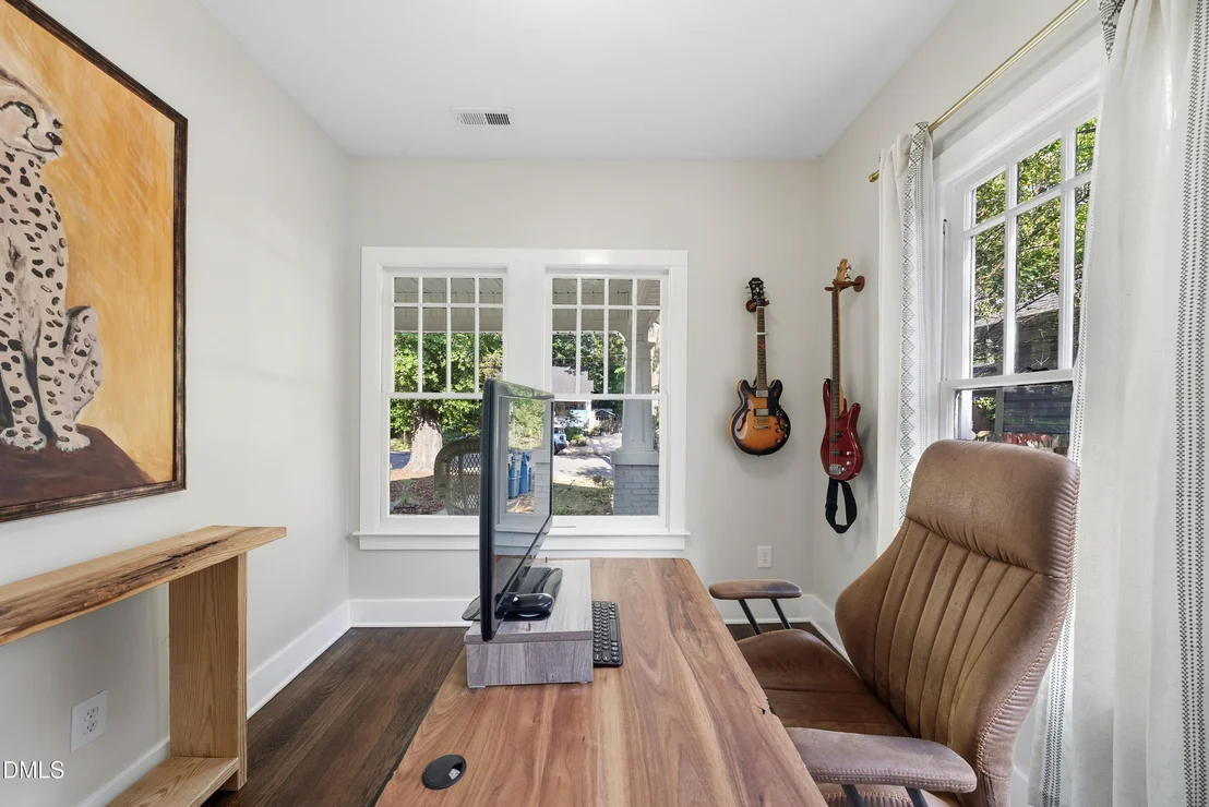 Photo of 1003 Iredell Street