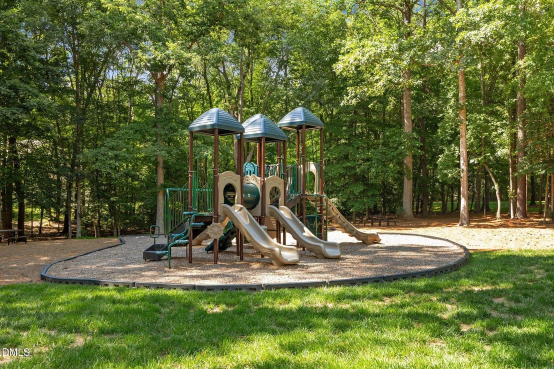 Photo of 1212 Tacketts Pond Drive