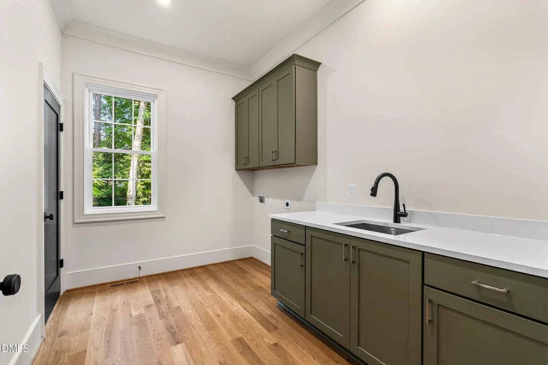Photo of 6 Chantilly Place