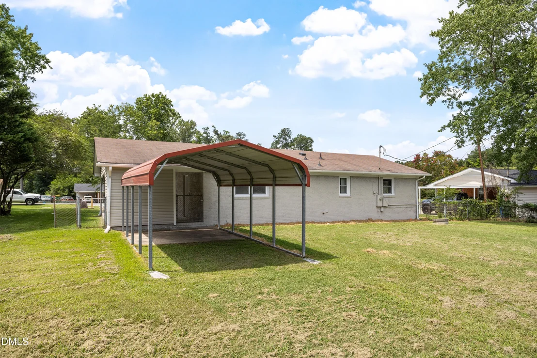 Photo of 2912 Camberley Drive